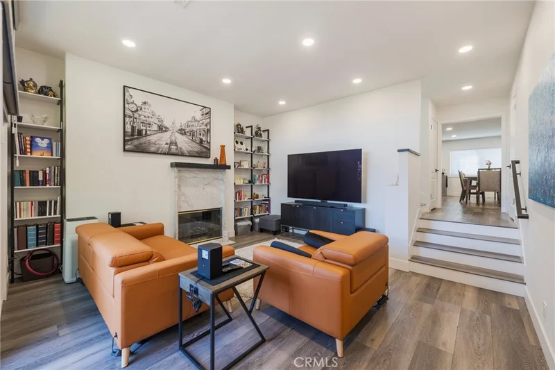 1016 Palo Verde, Long Beach, CA 90815