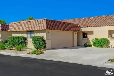 40461 Bay Hill Way photo 2