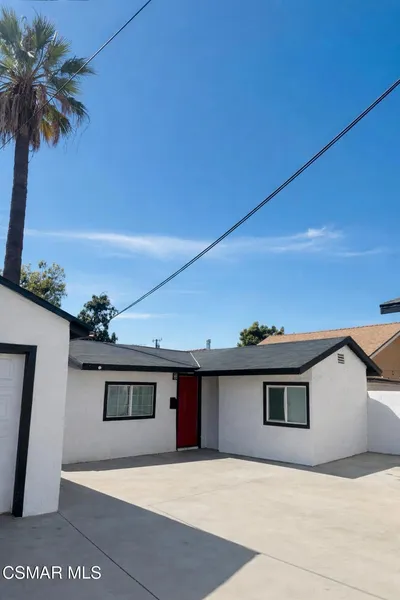 1012 Kewen Street photo 2