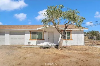 18254 Madrone photo 2