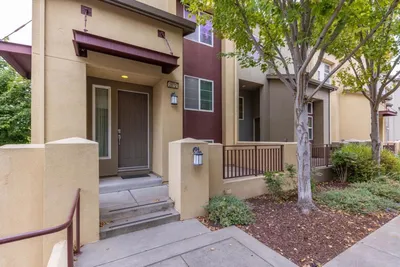2872 10th Street photo 2