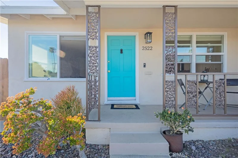 Photo 2 of 2522 Baily Avenue