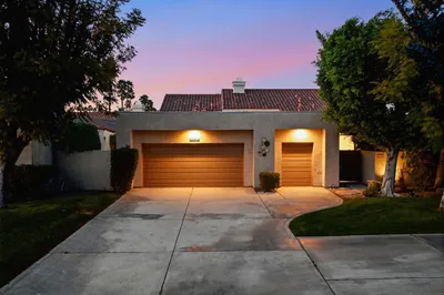 10202 Sunningdale Drive photo 2
