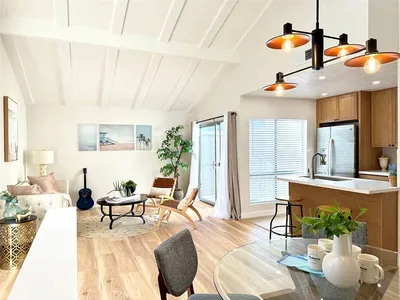 2720 W Segerstrom D photo 2