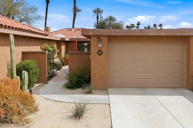 Photo 2 of 91 La Cerra Drive