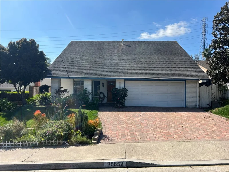 25852 Tree Top, Laguna Hills, CA 92653