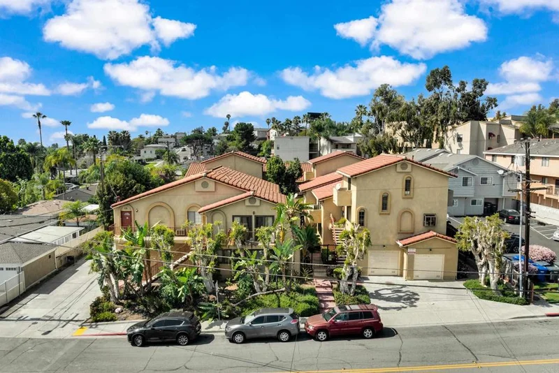 4504 60th Street 13, San Diego, CA 92115