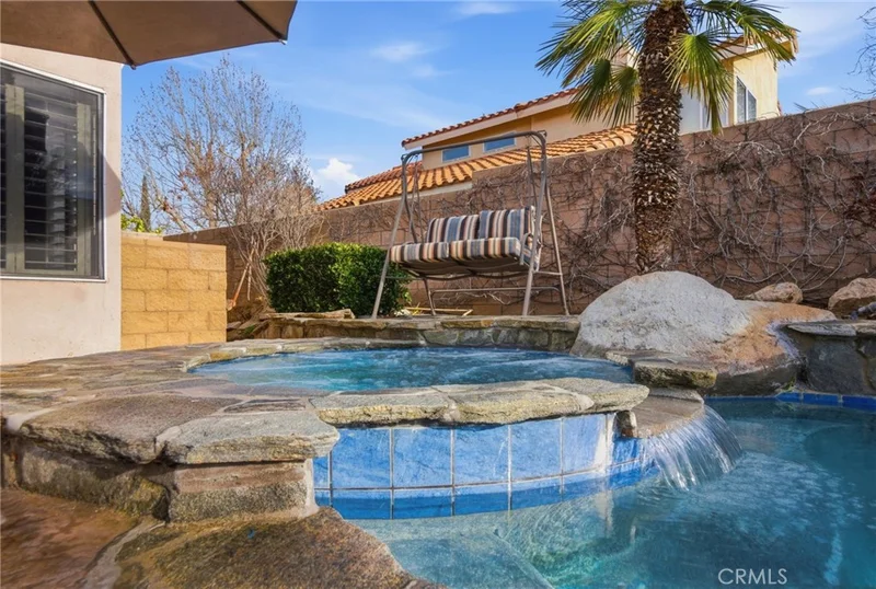 40125 Palmetto Drive photo 2