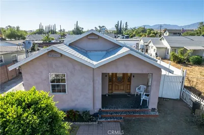 11203 SHELDON Street photo 2