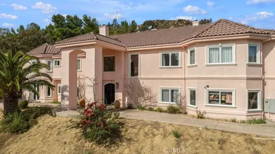 15 Maverick Lane photo 2