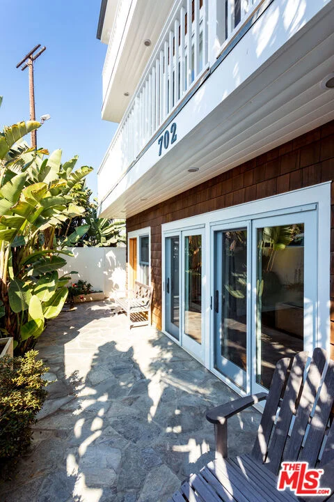 702 Pacific Ave. photo 2