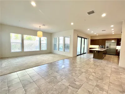 12040 Estrella Place photo 2