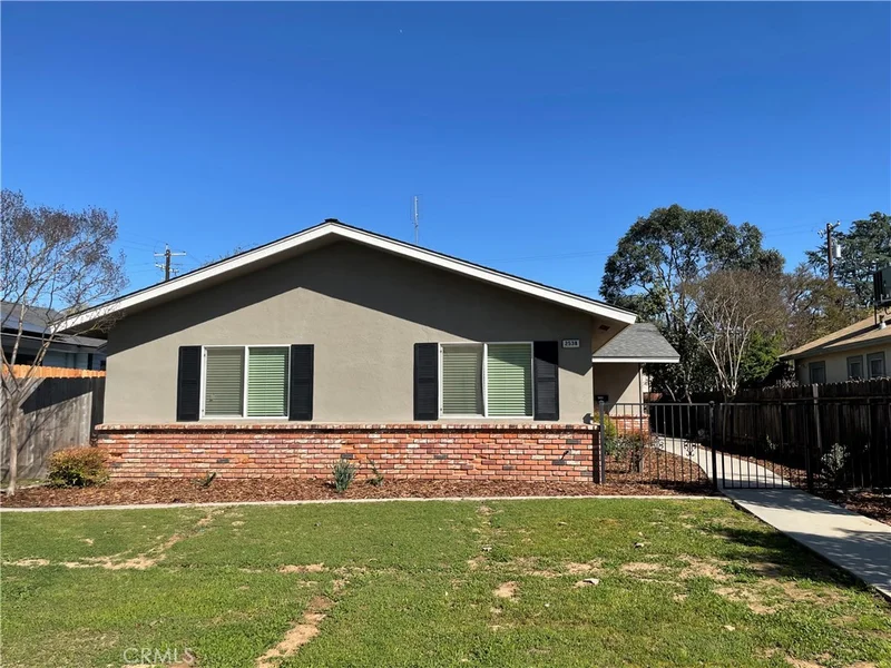 2538 N Thorne, Fresno, CA 93704