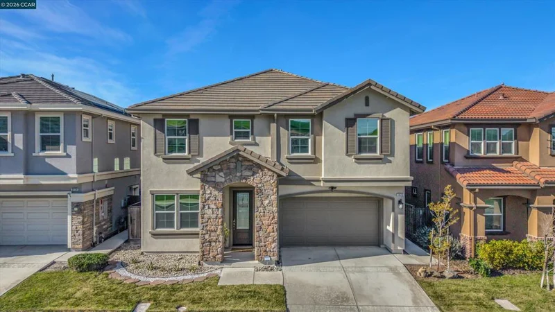 3025 Aragon Dr, Pittsburg, CA 94565
