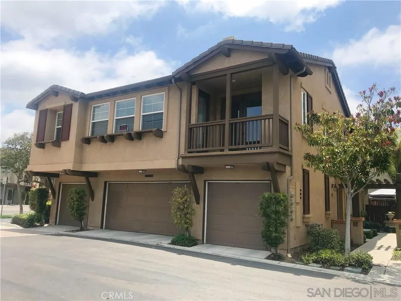 270 Benviana Dr, Chula Vista, CA 91914