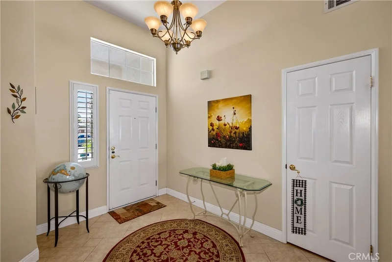 817 Perla Court photo 2