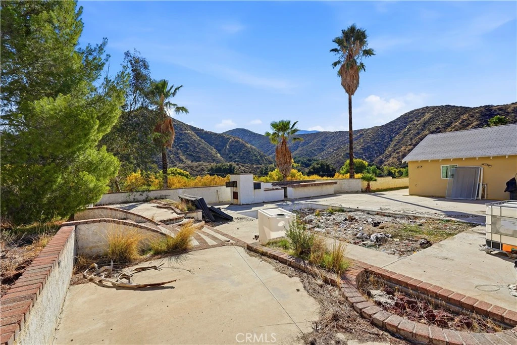 Photo 8 of 8235 Soledad Canyon Road