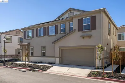 222 Mindy Way photo 2