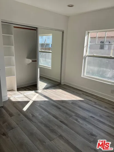 13636 Cerise Avenue 1/2 photo 2
