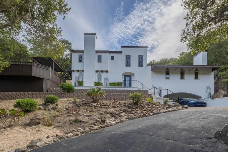 25949 Deer Run Lane, Salinas, CA 93908