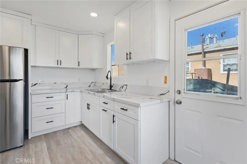 543 Barbara, Azusa, CA 91702