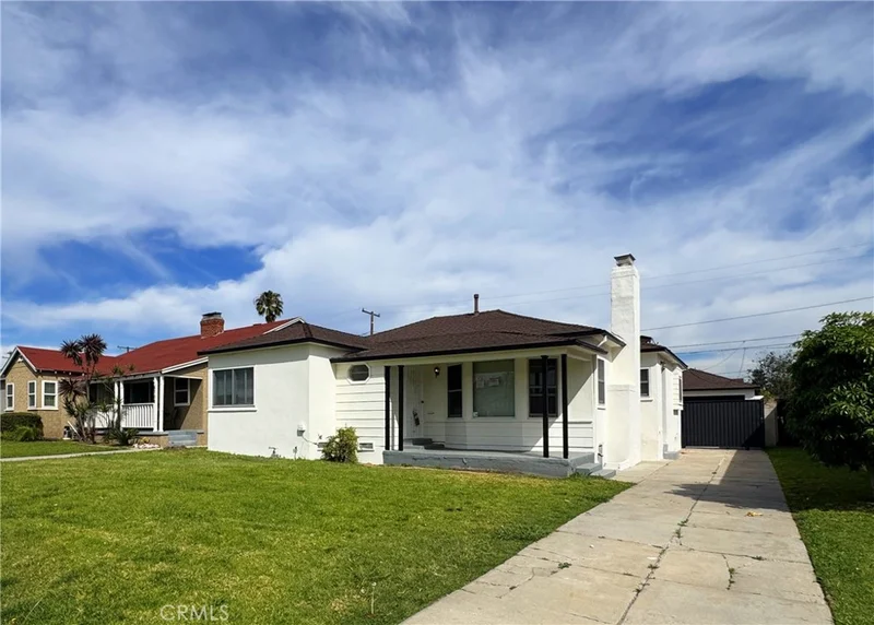 8712 11th, Inglewood, CA 90305