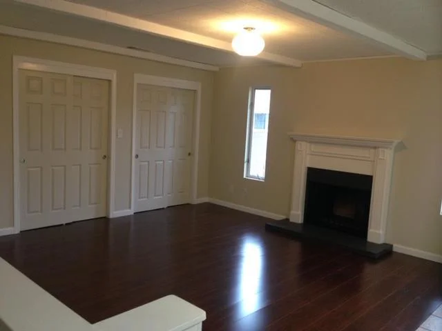 Photo 2 of 56 Hobart Avenue