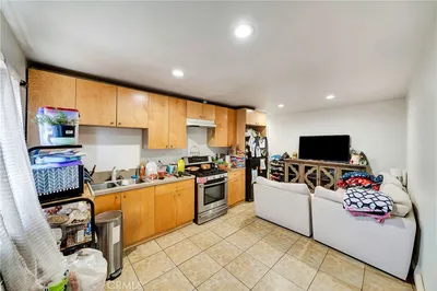 6735 Elmer 18 photo 2