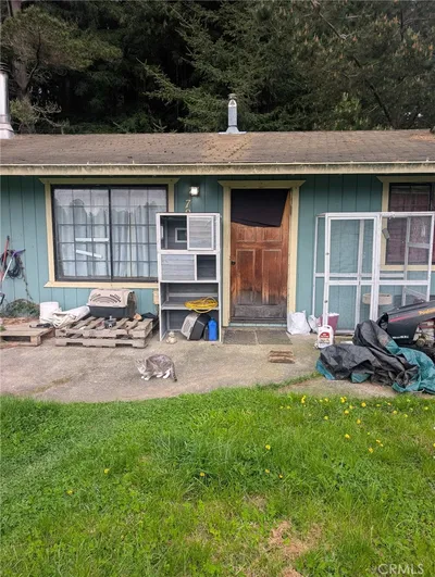 7900 Myrtle photo 2
