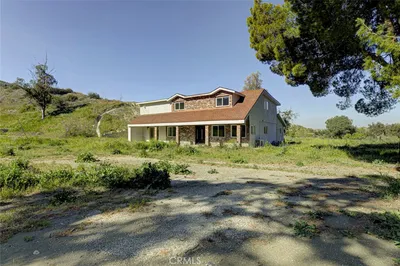 27506 Oak Spring Canyon Road photo 2