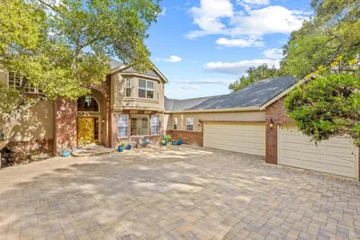 17417 Blue Jay Drive photo 2