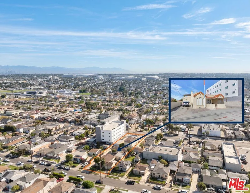 10613 Inglewood, Inglewood, CA 90304