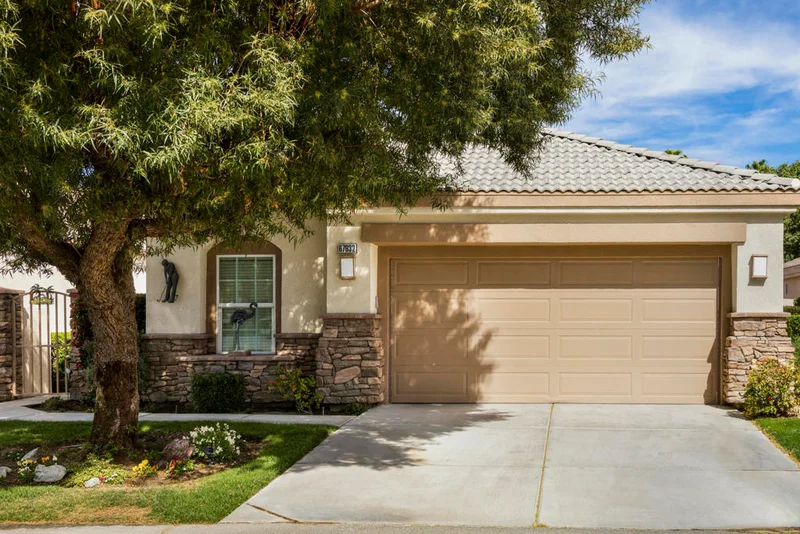 67632 S Natoma Drive photo 2