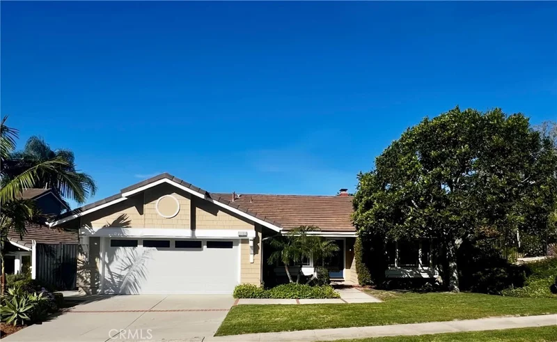 2572 N Meadow Grove N, Orange, CA 92867