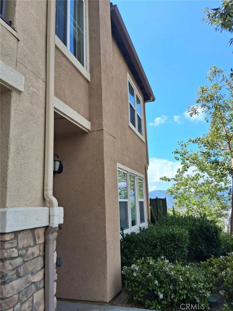 15435 Park Point 108 photo 2