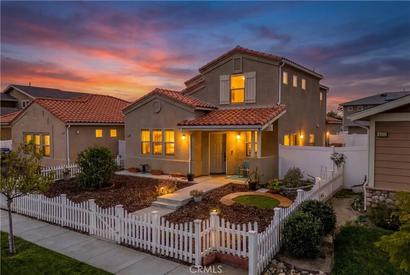 4069 Aurora Way, Piru, CA 93040
