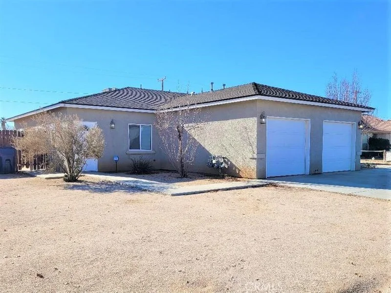 Photo 2 of 8536 Aspen A Avenue A