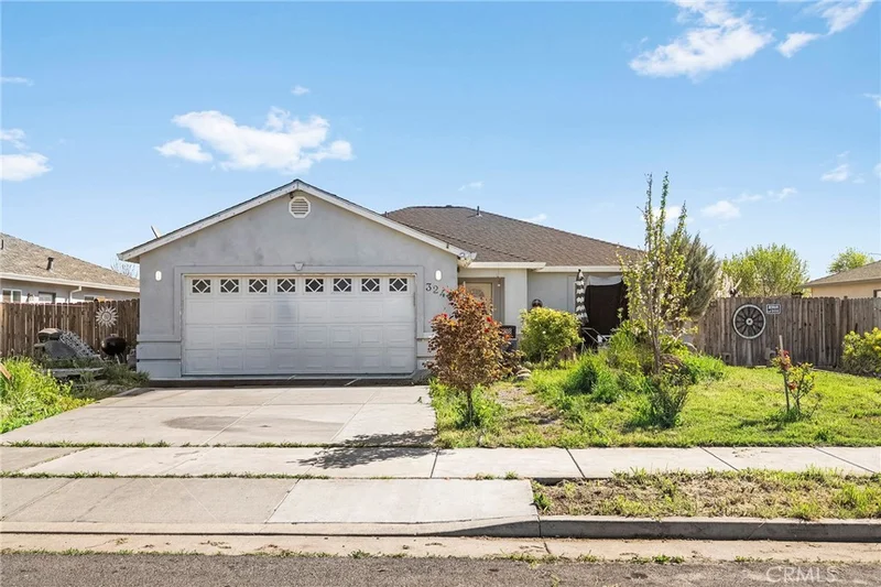 3240 4th St, Biggs, CA 95917