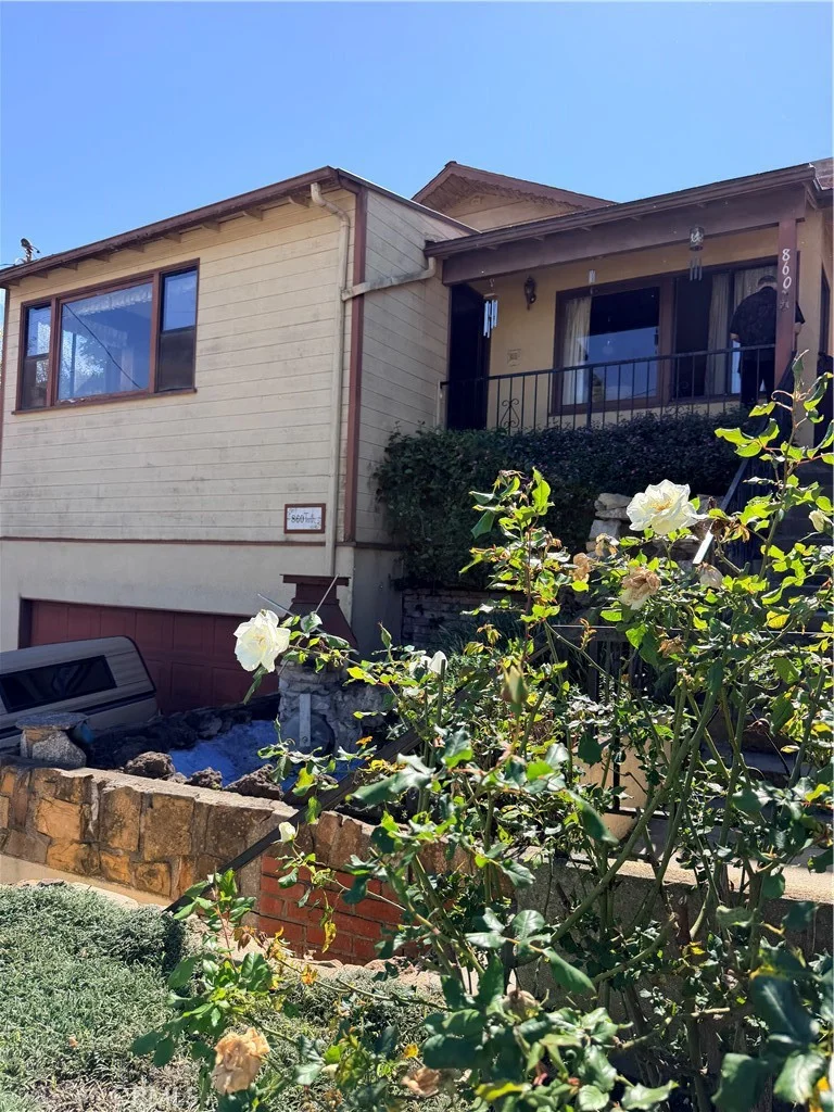 860 10th Street, Manhattan Beach, CA 90266