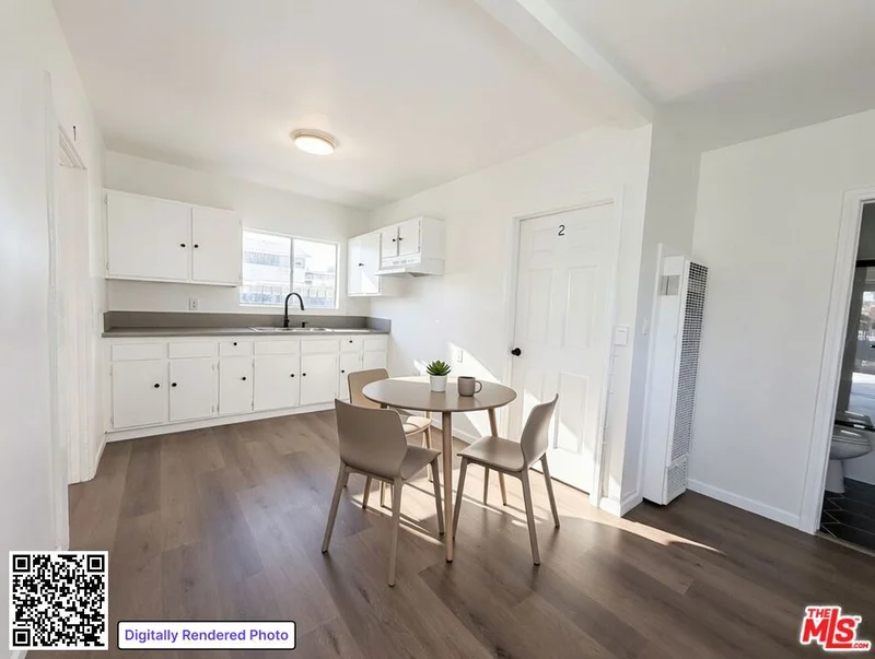 1109 Exposition Boulevard photo 2