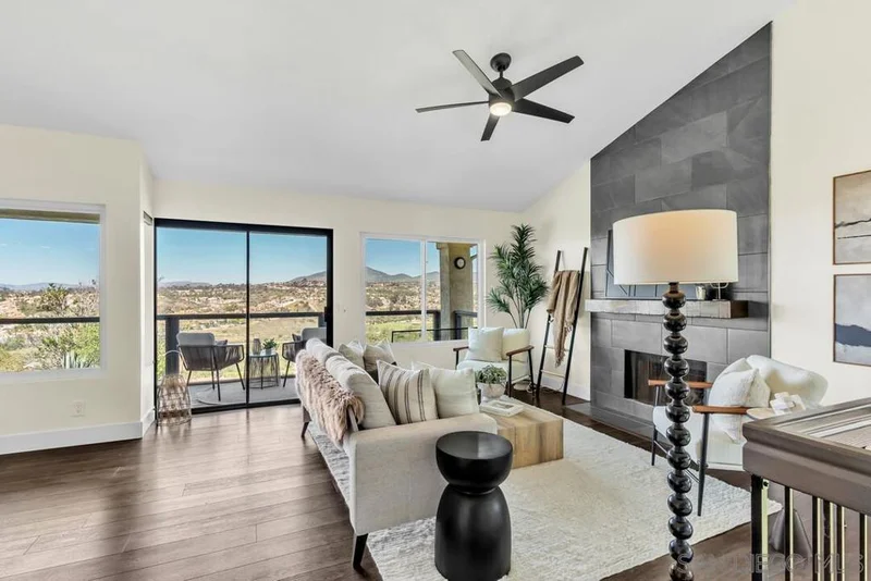 11530 Alkaid, San Diego, CA 92126