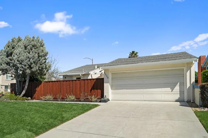5330 Hansell Drive photo 2