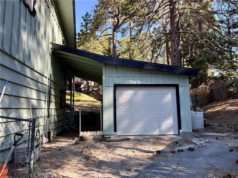 Photo 2 of 31776 Panorama Road