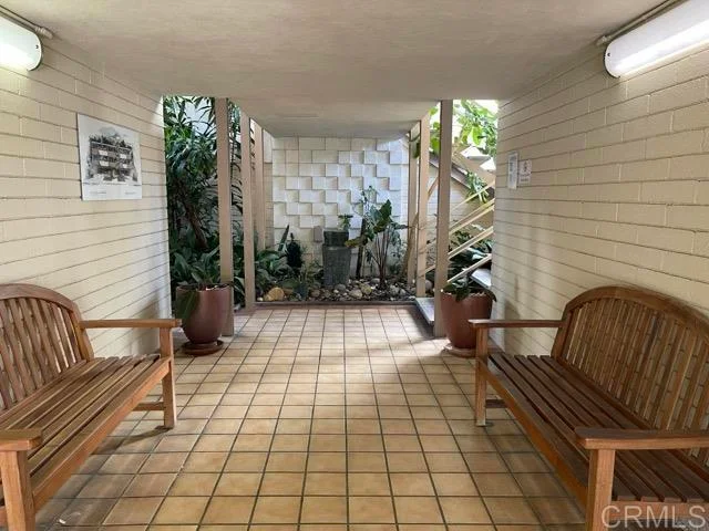1740 Upas Street 22 photo 2