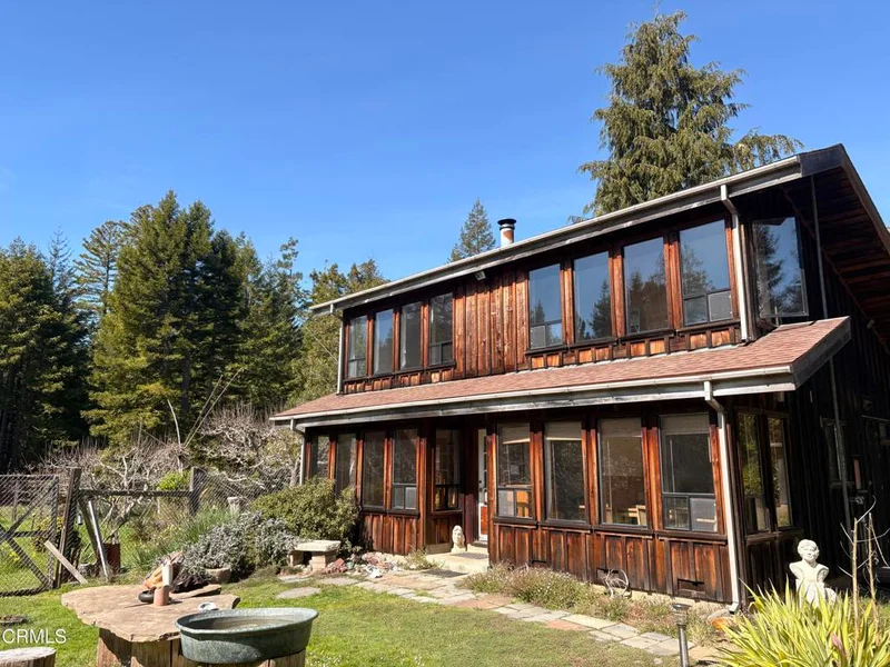 32271 Albion Ridge, Albion, CA 95410