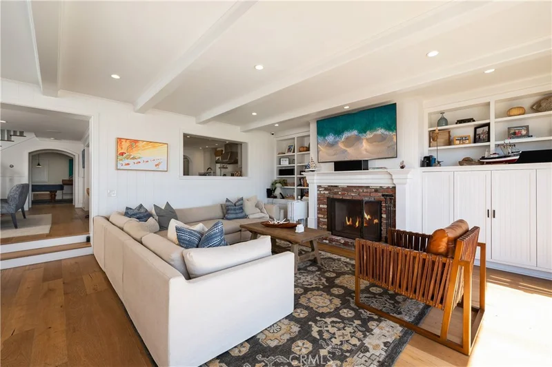 Photo 2 of 1228 W Oceanfront