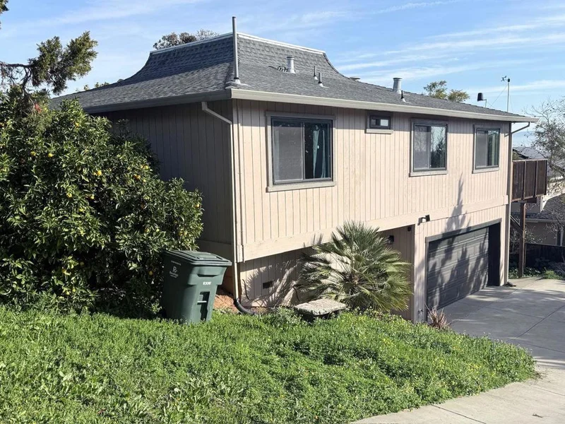 10150 Hillcrest Road, Cupertino, CA 95014