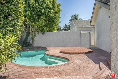8300 Regis Way photo 2