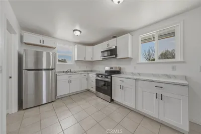 3426 4th Street photo 2