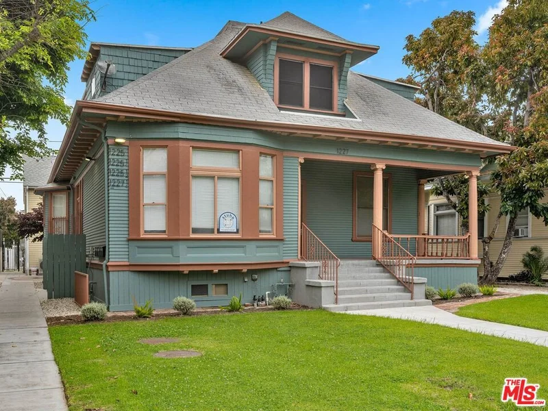 1227 30th, Los Angeles, CA 90007